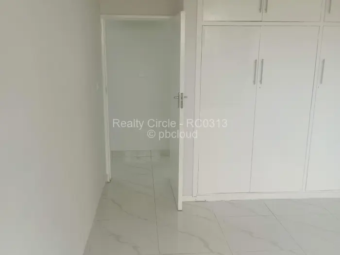 Flat/Apartment to Rent in Avenues