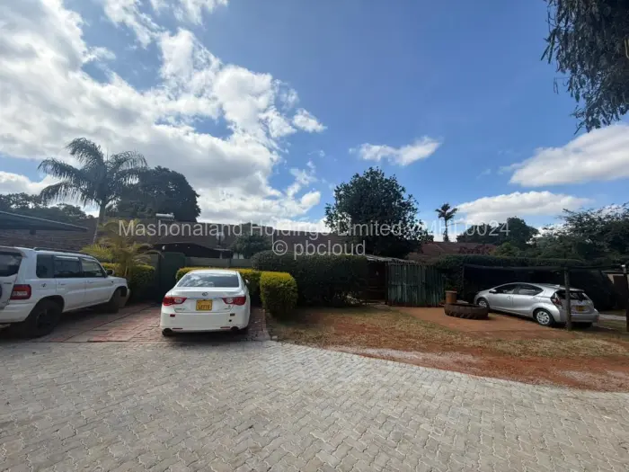 2 Bedroom Cottage/Garden Flat to Rent in Greendale