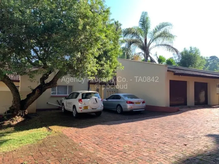 Townhouse/Cluster for Sale in Kambanji, Harare