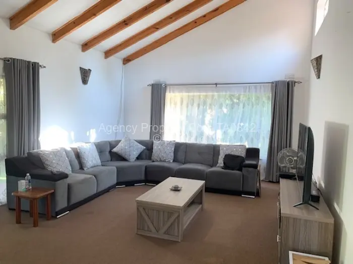 Townhouse/Cluster for Sale in Kambanji, Harare