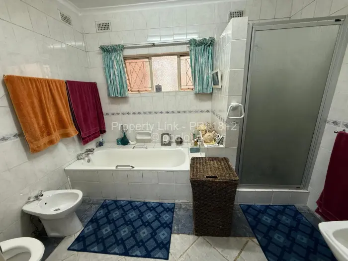 4 Bedroom House to Rent in Sentosa