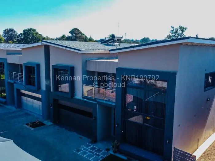 Townhouse/Cluster for Sale in Highlands, Harare