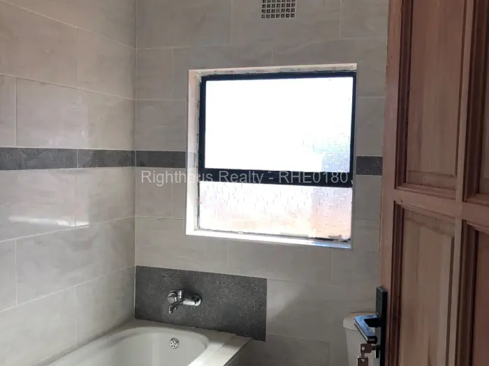 Other Commercial to Rent in Zimre Park