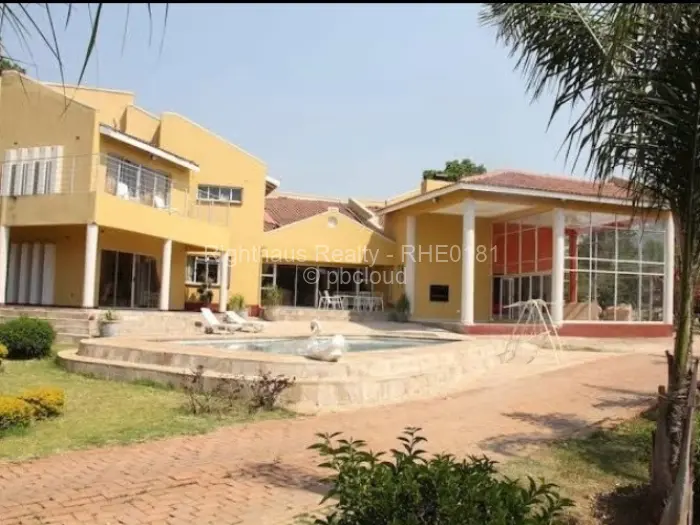 5 Bedroom House to Rent in Ballantyne Park