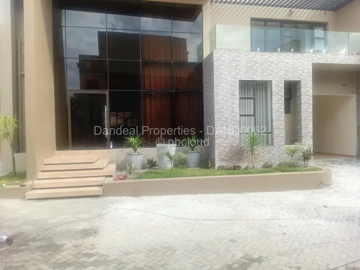 Townhouse/Cluster to Rent in Kambanji