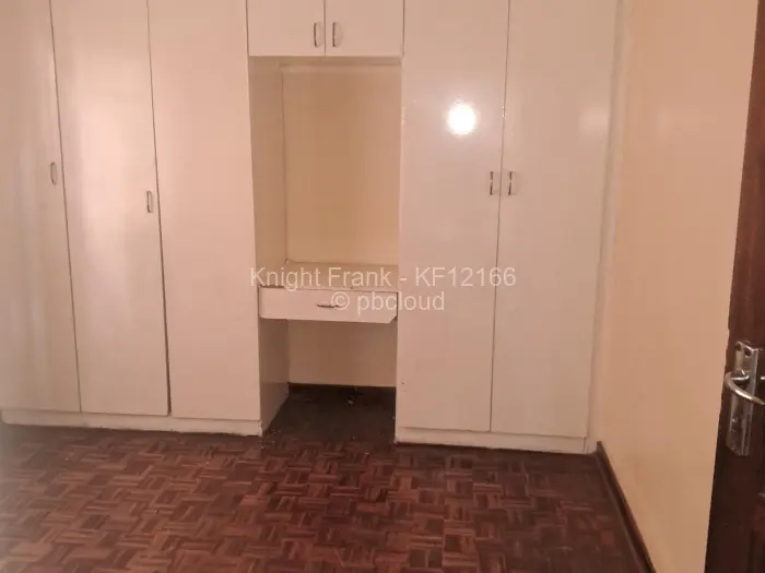 4 Bedroom House to Rent in Bluff Hill