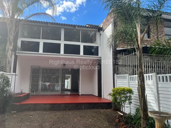 Flat/Apartment to Rent in Avondale