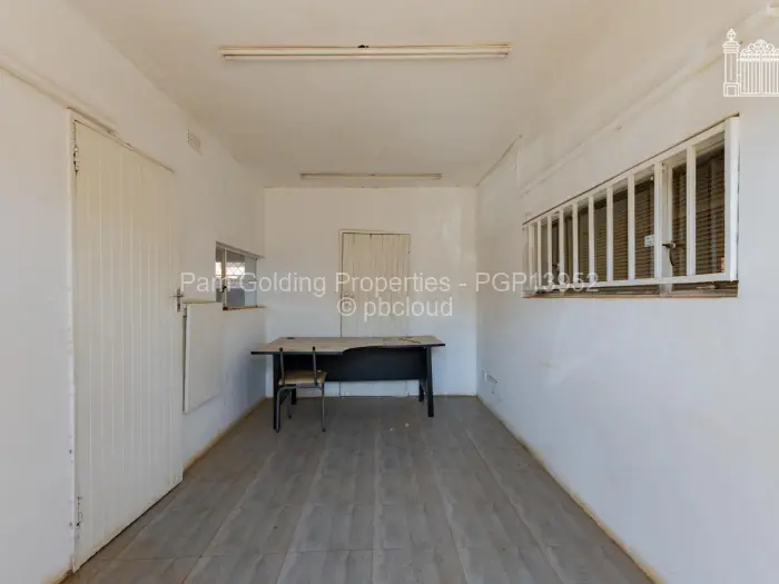 Warehouse/Industrial for Sale in Bluff Hill, Harare