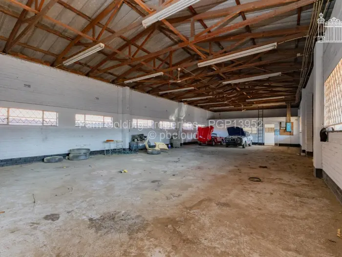 Warehouse/Industrial for Sale in Bluff Hill, Harare