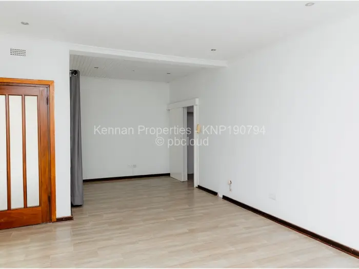 Flat/Apartment to Rent in Avondale