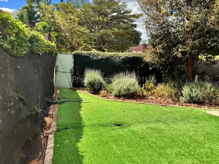 Flat/Apartment to Rent in Greystone Park