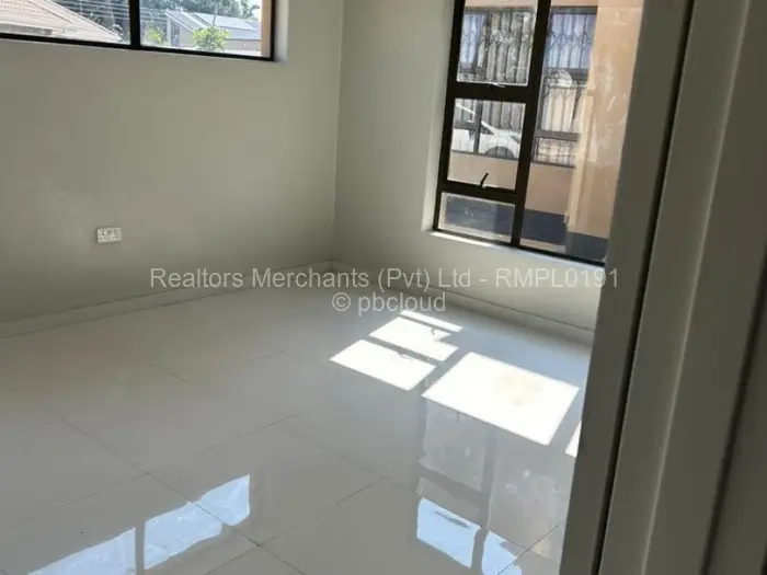 Townhouse/Cluster to Rent in Borrowdale