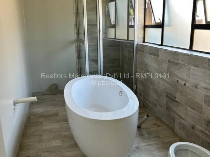 Townhouse/Cluster to Rent in Borrowdale