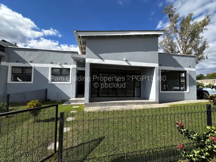 Townhouse/Cluster to Rent in Hatfield