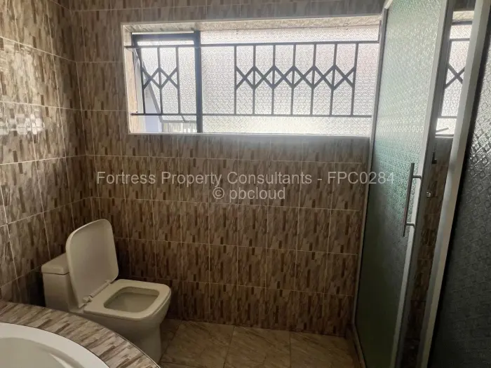 3 Bedroom House to Rent in Emerald Hill