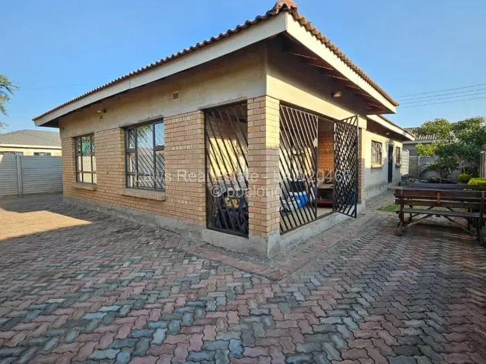 4 Bedroom House for Sale in Tynwald, Harare