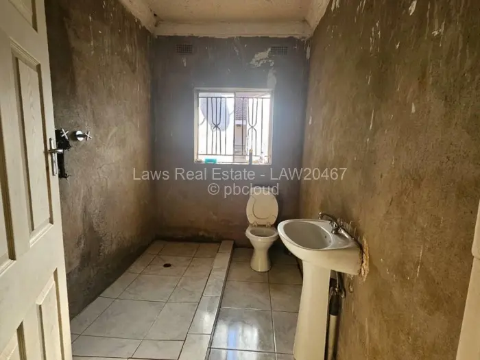 4 Bedroom House for Sale in Westgate, Harare