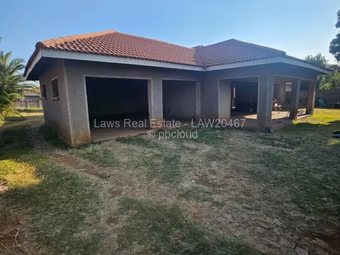 4 Bedroom House for Sale in Westgate, Harare