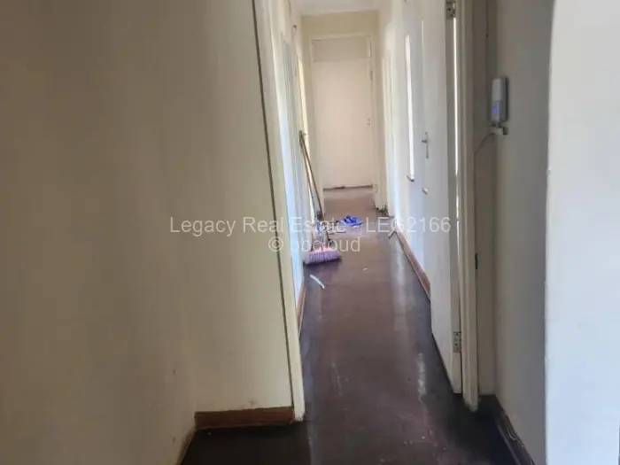 4 Bedroom House to Rent in Bluff Hill
