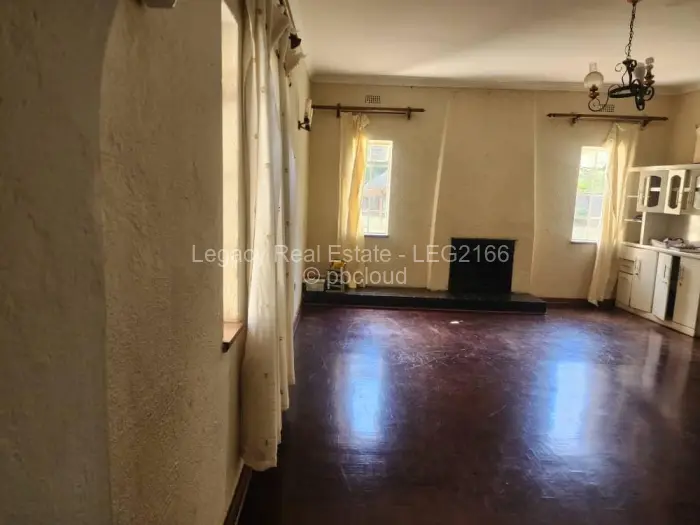4 Bedroom House to Rent in Bluff Hill