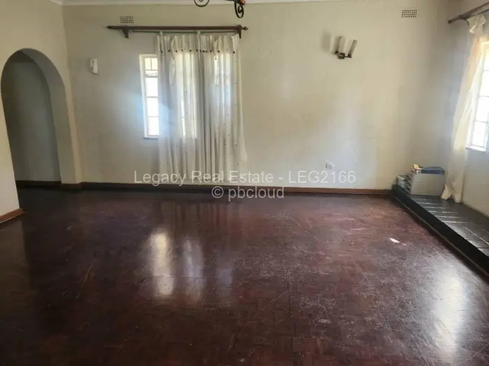 4 Bedroom House to Rent in Bluff Hill
