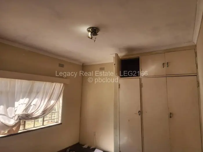 4 Bedroom House to Rent in Bluff Hill