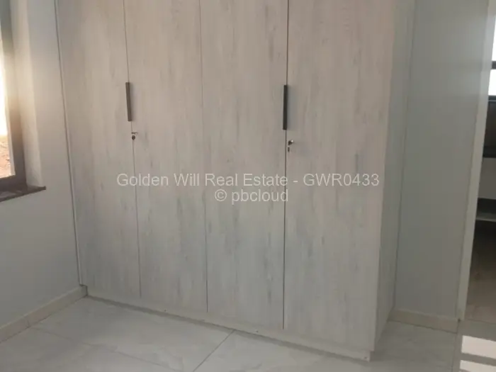 3 Bedroom House to Rent in Milton Park
