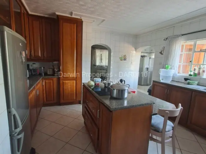 5 Bedroom House for Sale in Helensvale, Harare