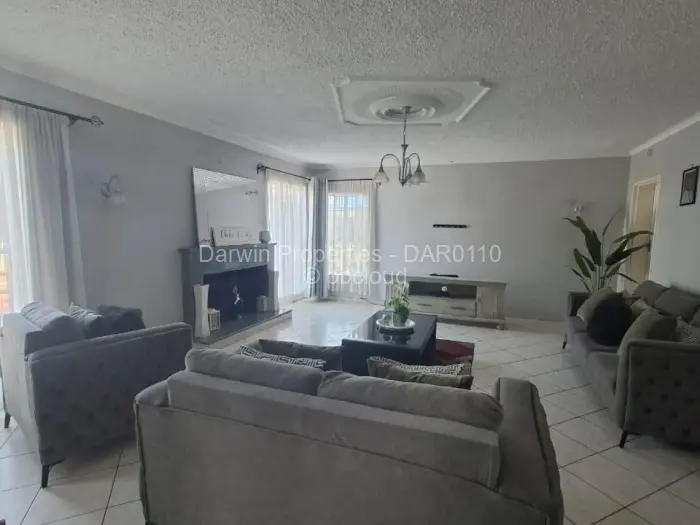 5 Bedroom House for Sale in Helensvale, Harare