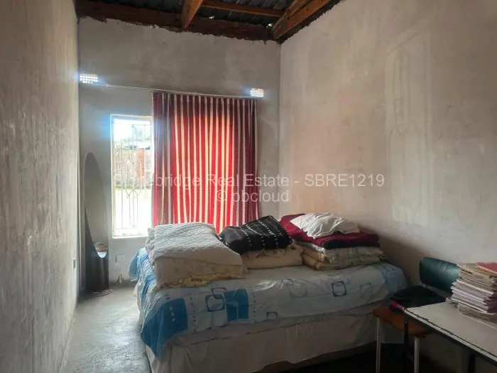 6 Bedroom House for Sale in Burnside, Bulawayo