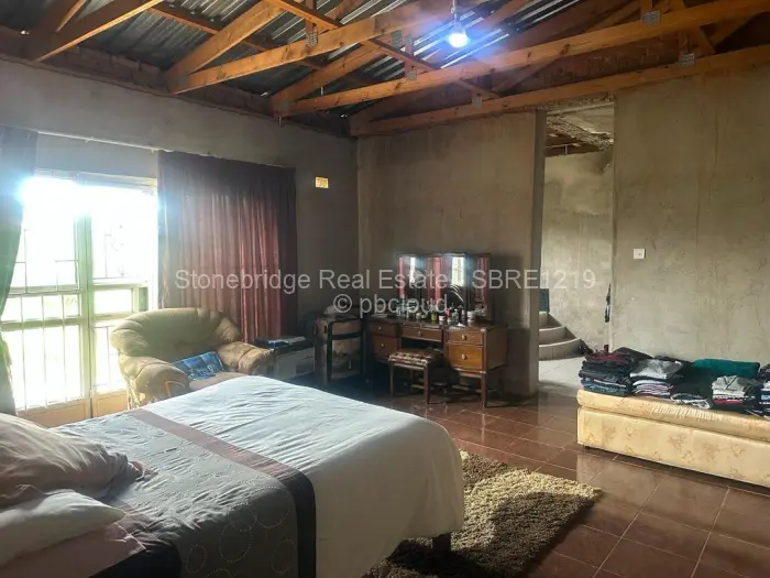6 Bedroom House for Sale in Burnside, Bulawayo