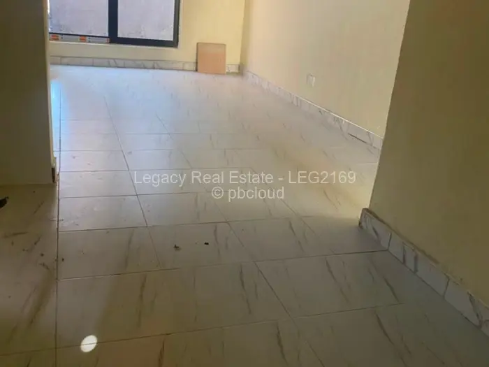 2 Bedroom House to Rent in Highfield, Harare