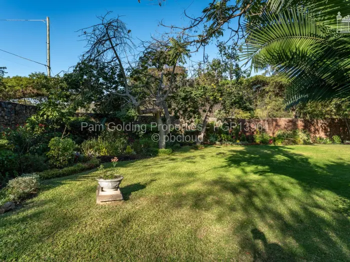 6 Bedroom House for Sale in Greystone Park, Harare