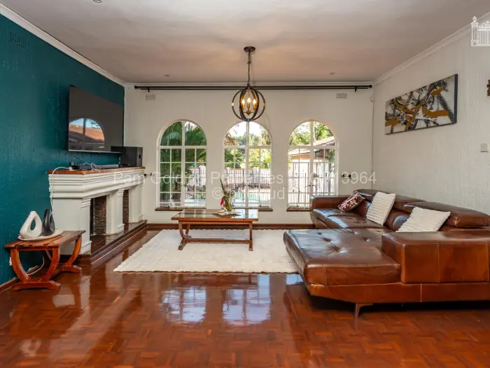 6 Bedroom House for Sale in Greystone Park, Harare