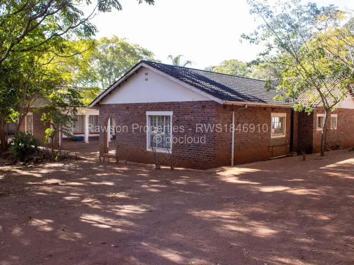 4 Bedroom House for Sale in Greystone Park, Harare