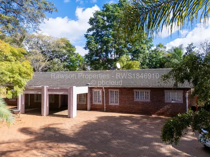 4 Bedroom House for Sale in Greystone Park, Harare