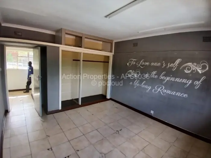 Office to Rent in Avondale