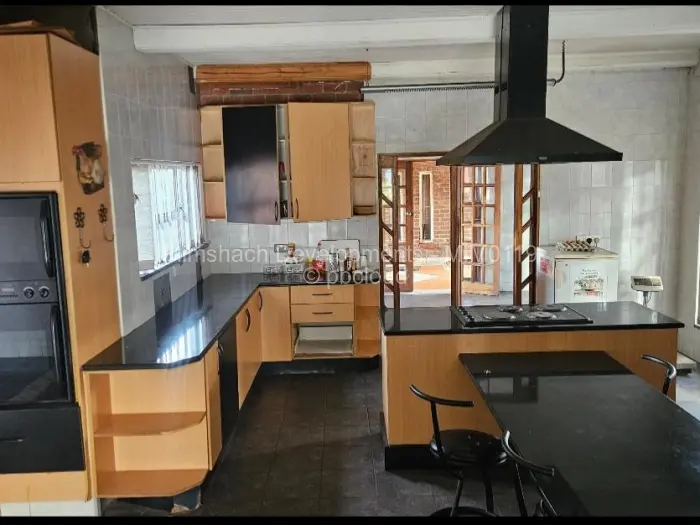 3 Bedroom House for Sale in Bluff Hill, Harare
