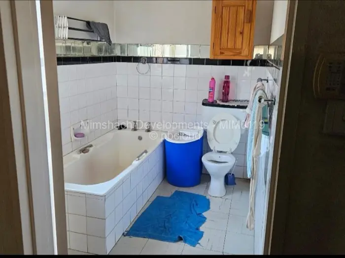 3 Bedroom House for Sale in Bluff Hill, Harare