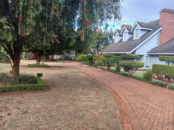 5 Bedroom House for Sale in Helensvale, Harare