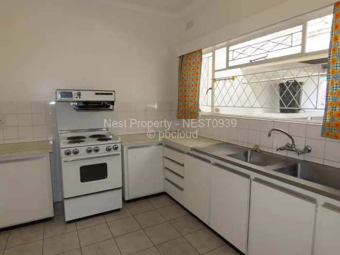 2 Bedroom Cottage/Garden Flat to Rent in Avondale, Harare