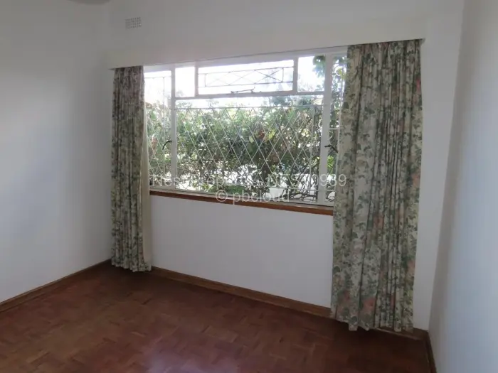 2 Bedroom Cottage/Garden Flat to Rent in Avondale, Harare