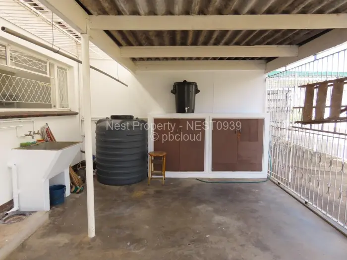 2 Bedroom Cottage/Garden Flat to Rent in Avondale, Harare