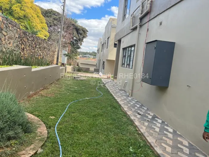 Townhouse/Cluster to Rent in Kambanji