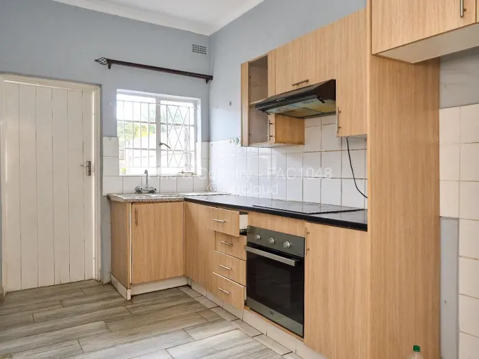 2 Bedroom House to Rent in Vainona