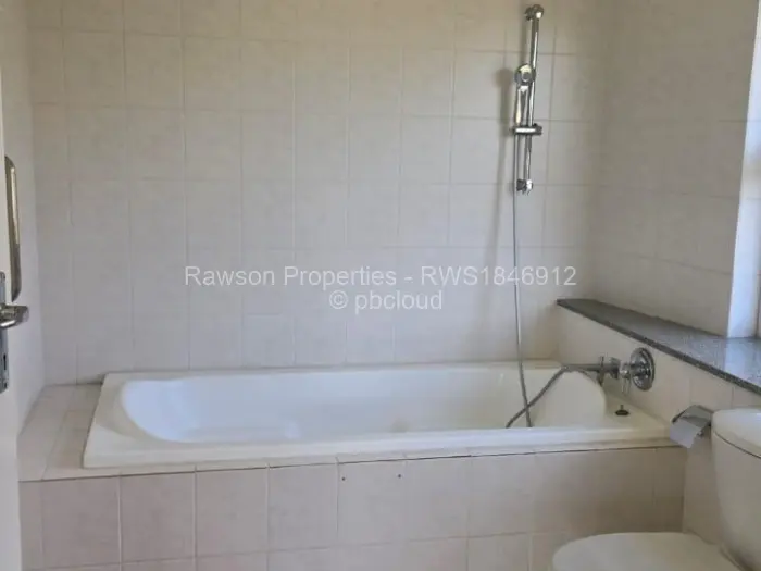 6 Bedroom House for Sale in Mount Pleasant, Harare