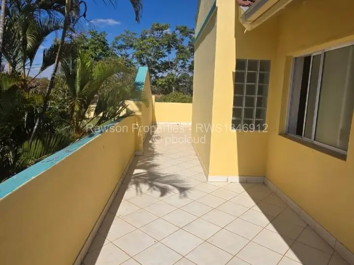 6 Bedroom House for Sale in Mount Pleasant, Harare