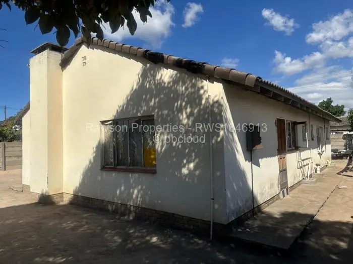 3 Bedroom House for Sale in Msasa Park, Harare
