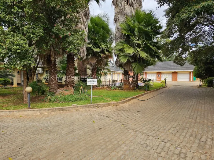 Office to Rent in Gunhill