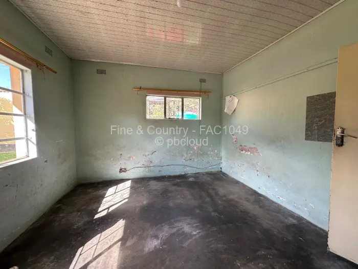4 Bedroom House to Rent in Avondale West